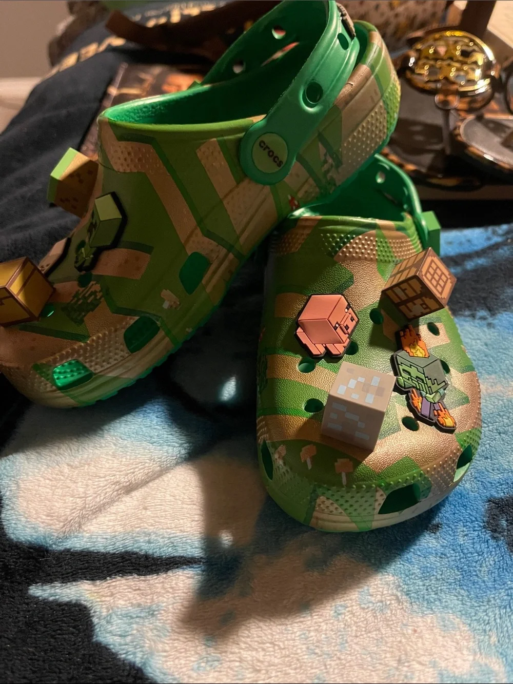 CROCS Kids Green Camouflage Minecraft-Style Clog Sandals with Character Charms